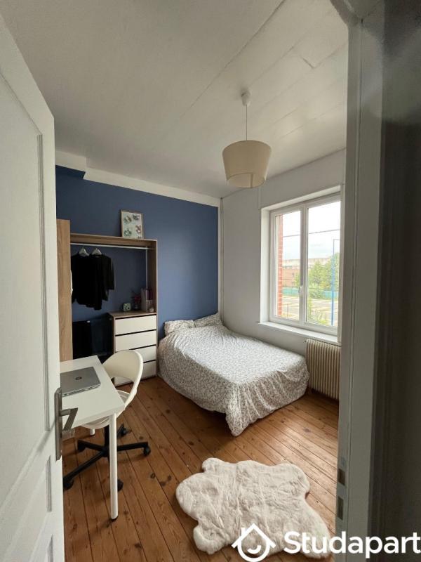 Chambre - 10 m² - 1 pièce