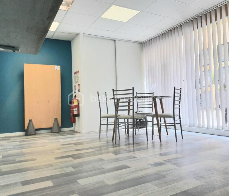 Immeuble - 124 m² - 6 pièces