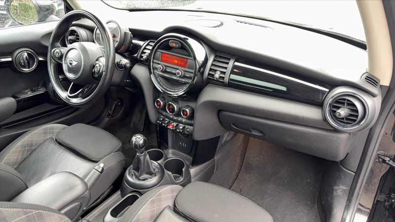 Mini Mini 1.5 Cooper 136 .