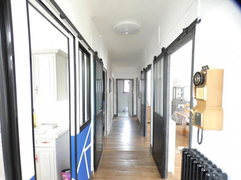 Maison - 245 m² - 10 pièces