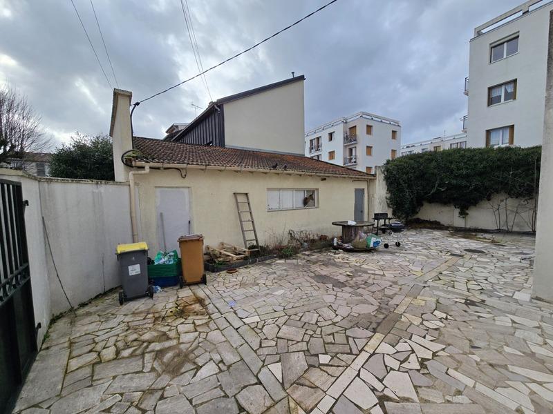 Immeuble - 120 m² - 4 pièces