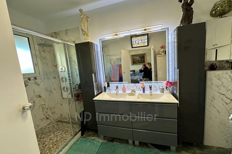 Appartement - 106 m² - 4 pièces