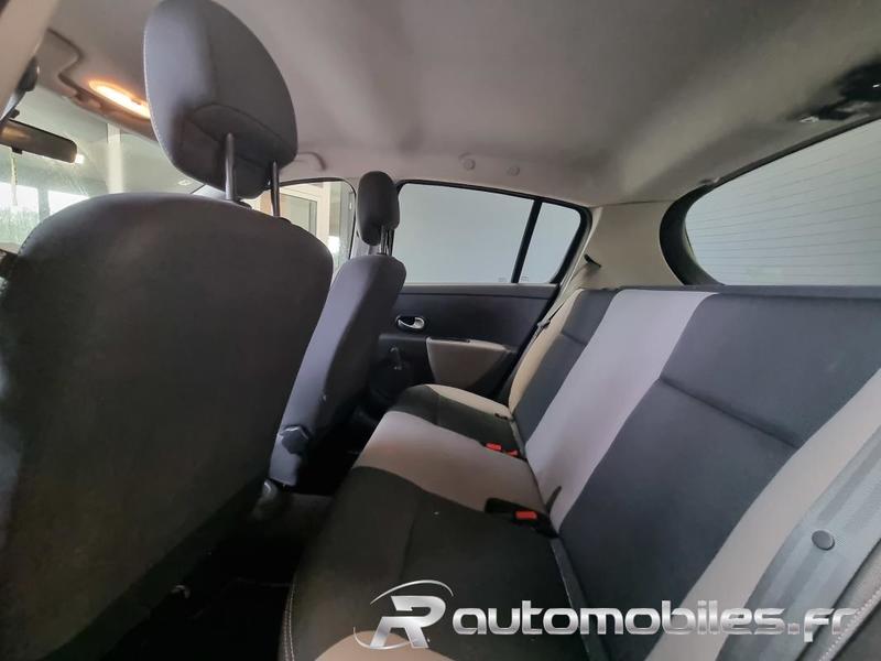 Renault Clio 3 1.2i 75 Pack Clim