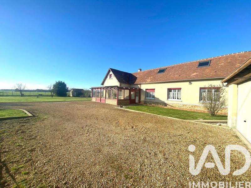 Maison - 135 m² - 6 pièces