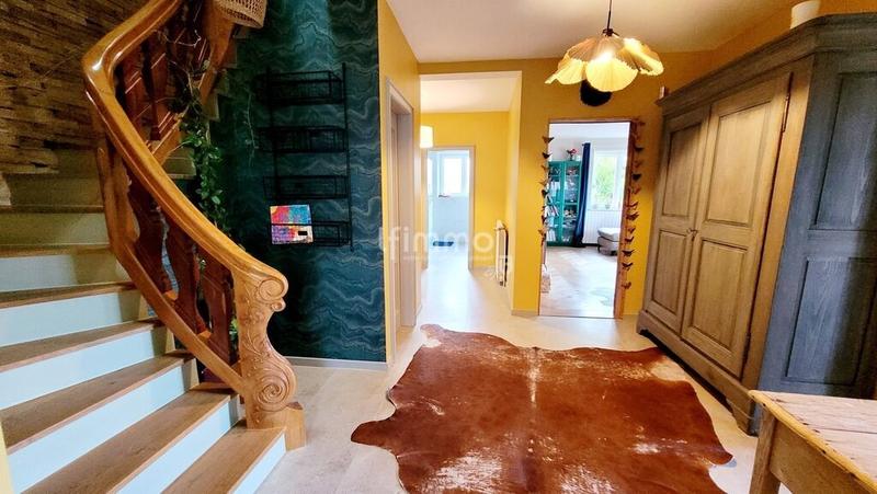 Maison - 192 m² - 6 pièces