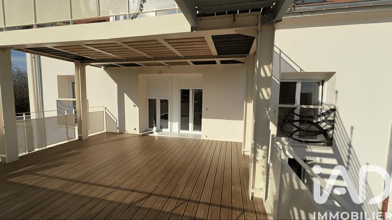 Appartement - 105 m² - 4 pièces