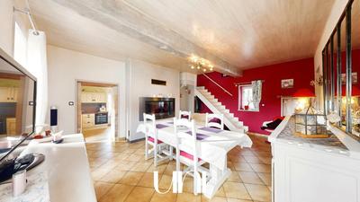 Maison - 120 m² - 5 pièces