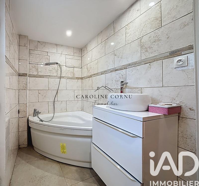 Maison - 65 m² - 3 pièces