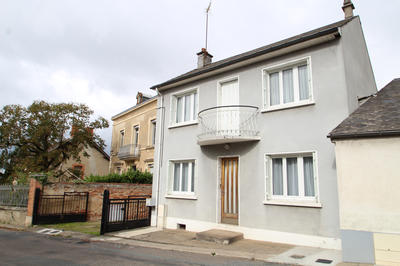 Maison de village - 106 m² - 5 pièces