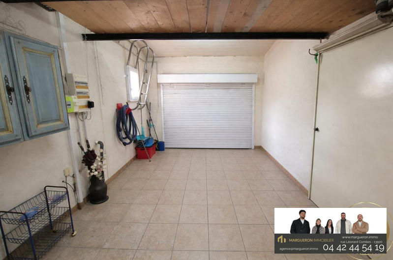 Maison traditionnelle - 107 m² - 4 pièces