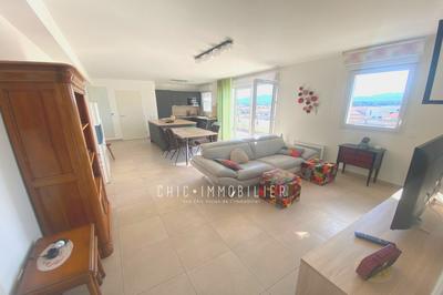 Appartement - 72 m² - 3 pièces