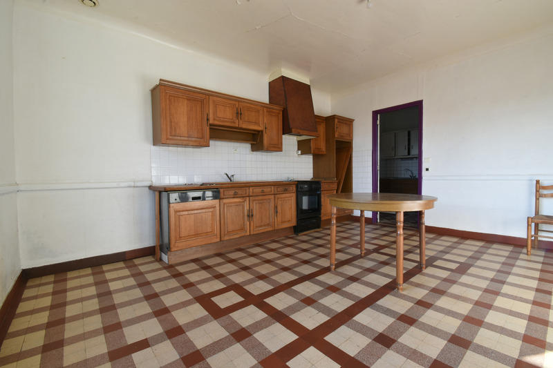 Maison - 192 m² - 8 pièces