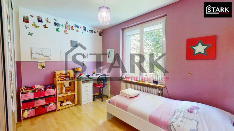 Maison - 145 m² - 8 pièces