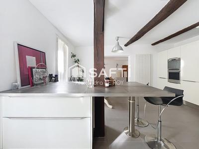 Maison - 180 m² - 11 pièces