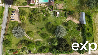 Maison - 250 m² - 10 pièces