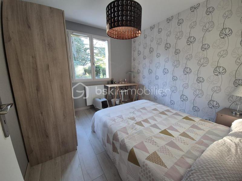 Maison traditionnelle - 136 m² - 6 pièces