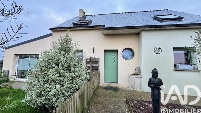 Maison - 136 m² - 7 pièces