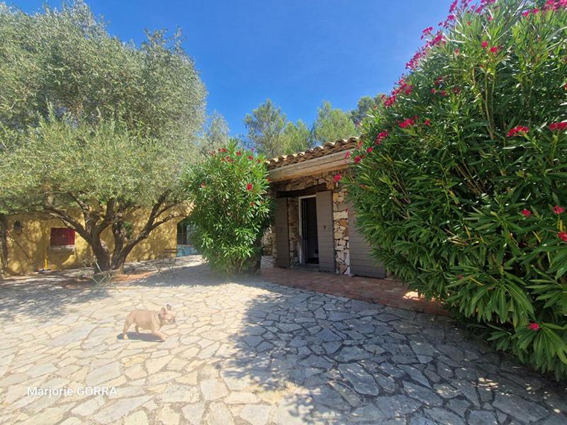 Maison - 174 m² - 5 pièces