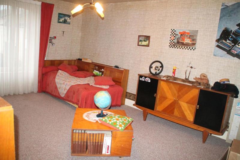 Maison - 215 m² - 8 pièces