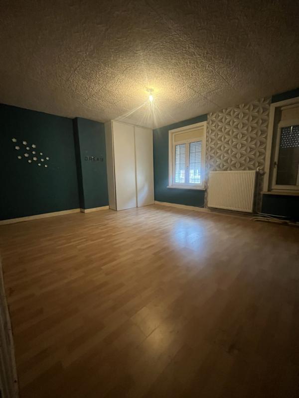 Maison de ville - 104 m² - 5 pièces