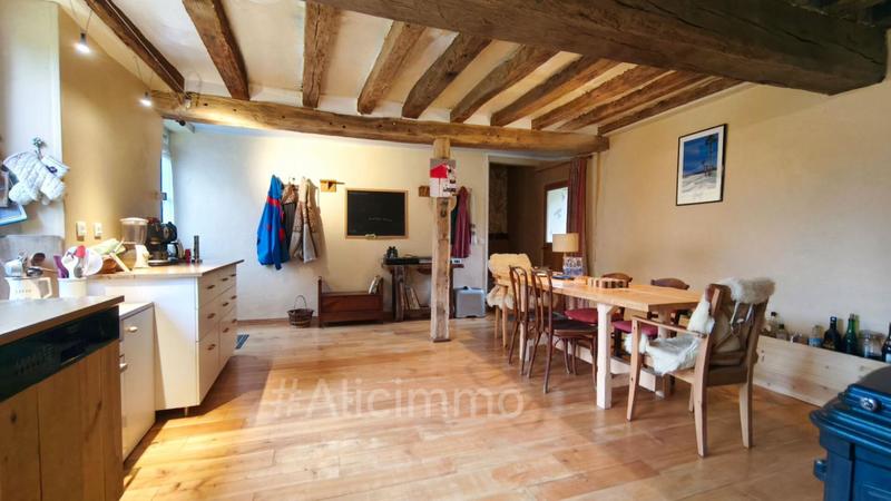 Maison - 115 m² - 7 pièces