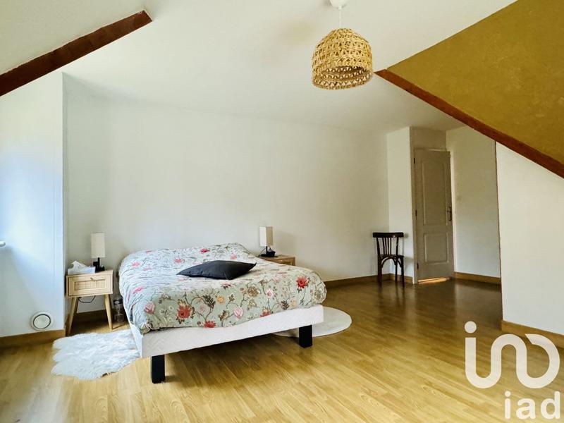 Maison - 182 m² - 6 pièces