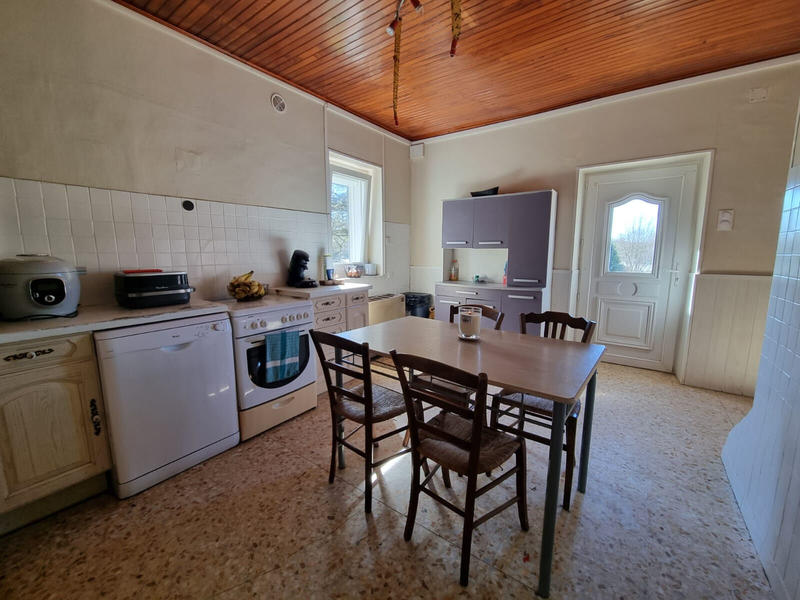 Maison - 93 m² - 4 pièces