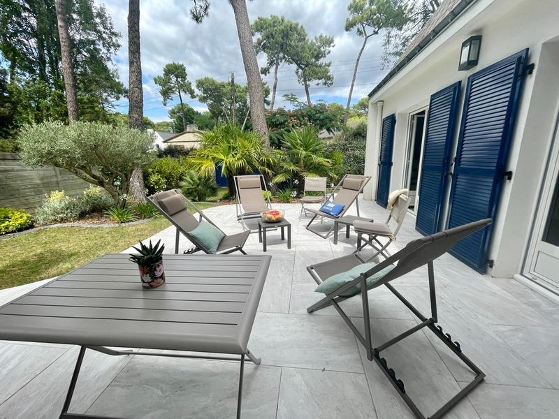 Maison - 196 m² - 8 pièces