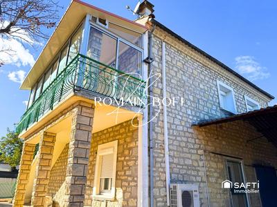 Maison - 155 m² - 6 pièces