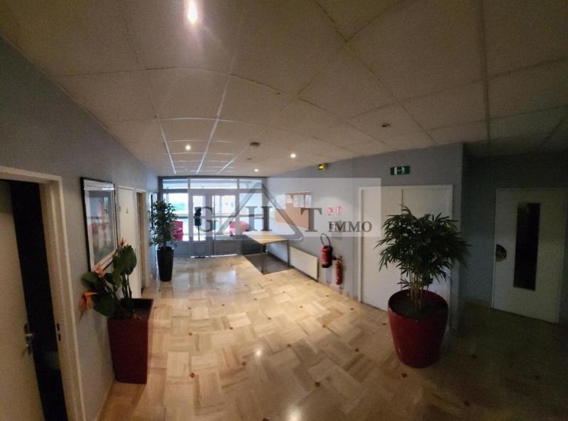 Immeuble - 1 416 m²