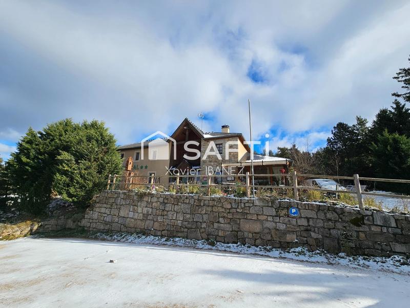 Local commercial - 450 m² - 14 pièces