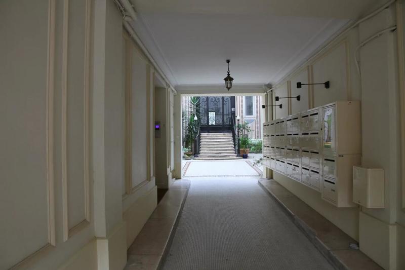 Divers - 131 m² - 4 pièces