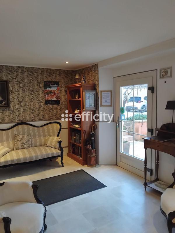 Maison - 230 m² - 9 pièces