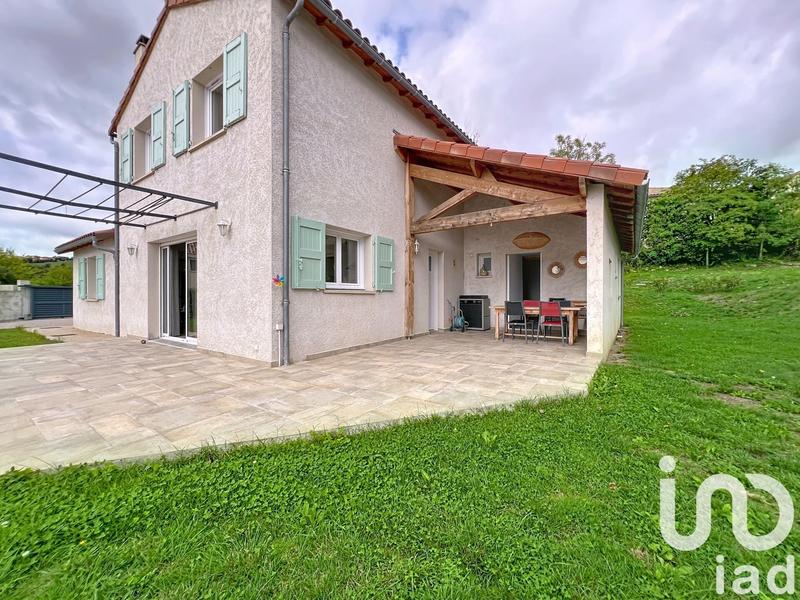 Maison - 136 m² - 6 pièces