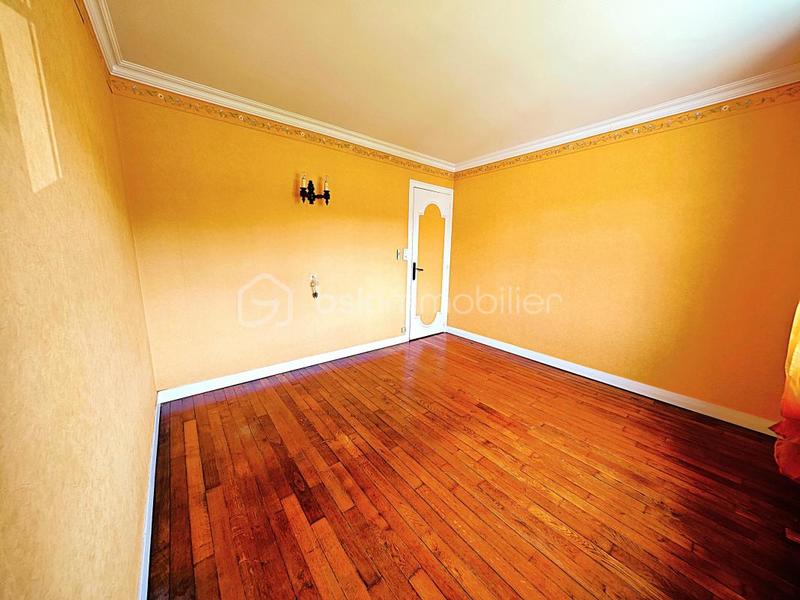 Maison traditionnelle - 80 m² - 4 pièces