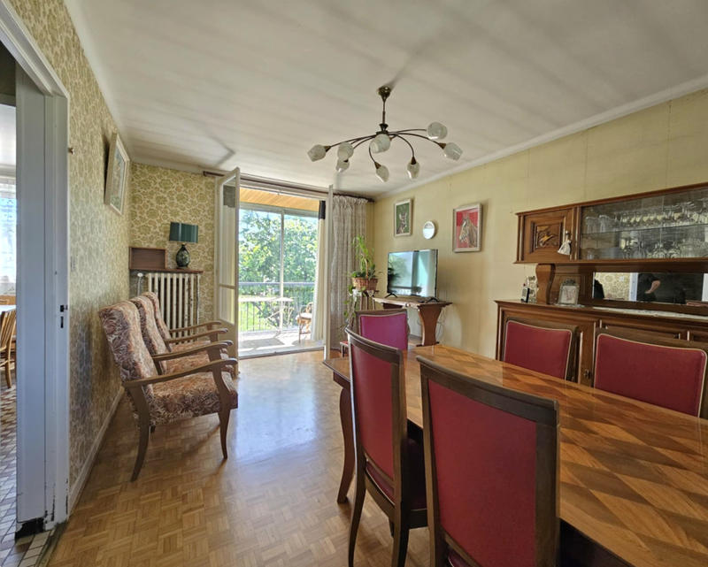 Maison - 110 m² - 7 pièces