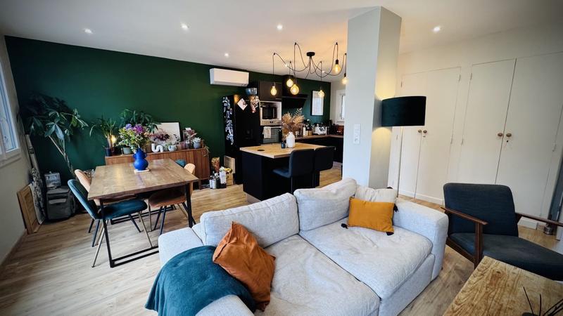 Appartement - 82 m² - 4 pièces