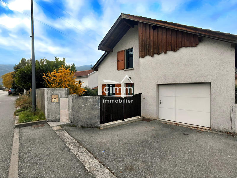 Maison - 114 m² - 4 pièces