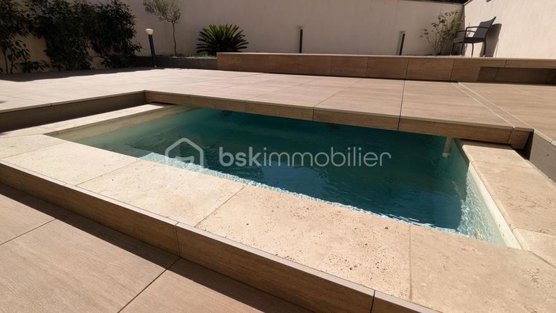 Maison traditionnelle - 86 m² - 4 pièces