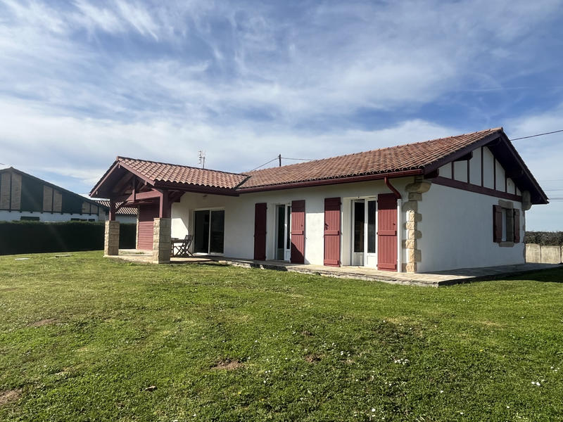 Maison - 101 m² - 4 pièces