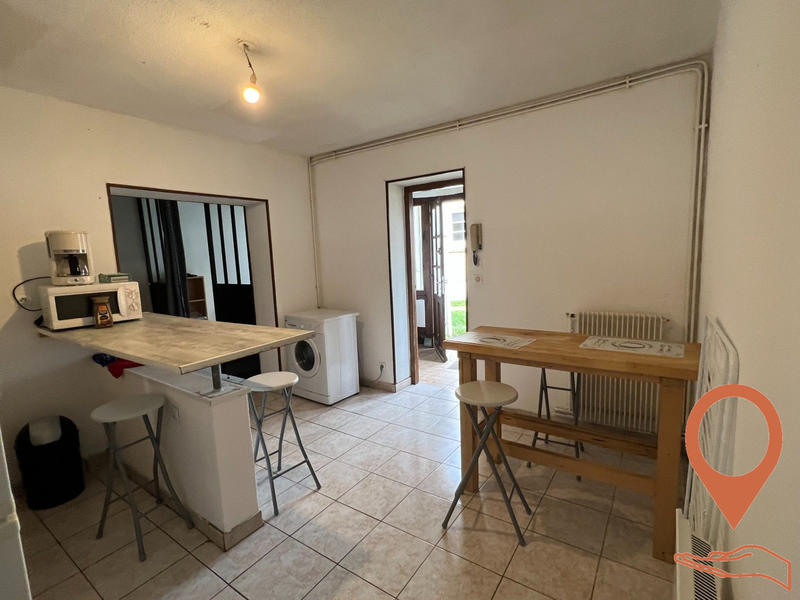 Immeuble - 300 m² - 3 pièces