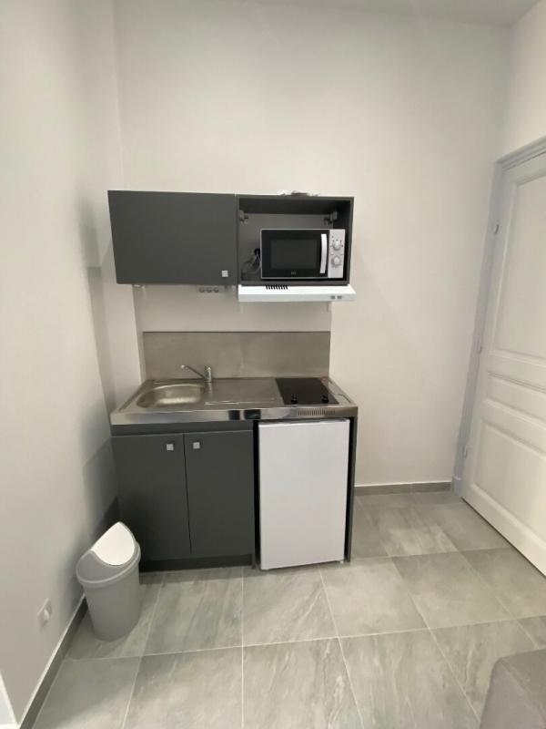 Studio - 15 m² - 1 pièce