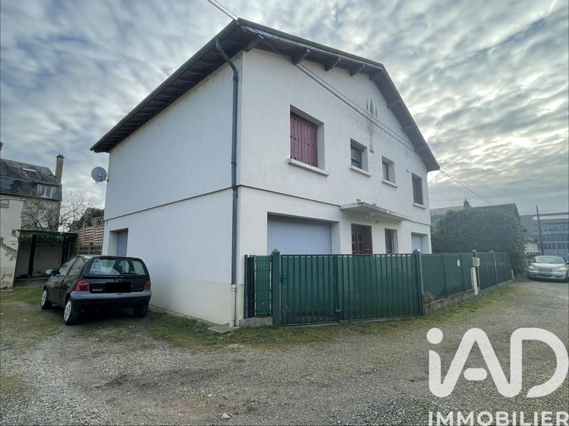 Maison - 90 m² - 4 pièces