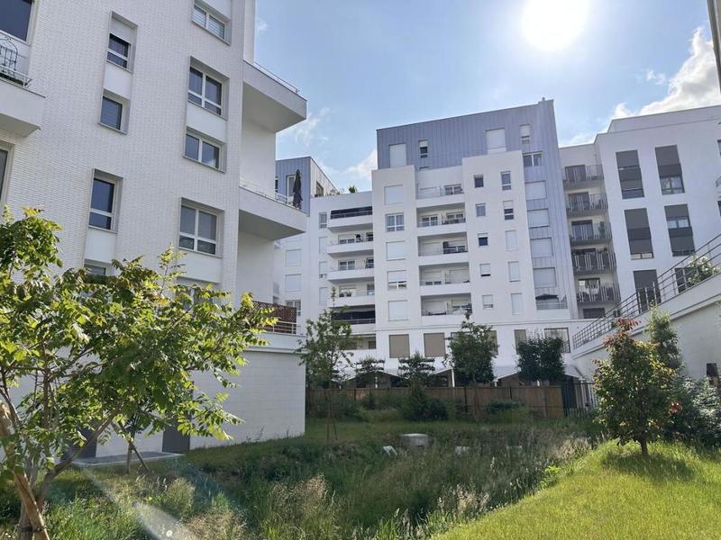 Appartement - 92 m² - 4 pièces