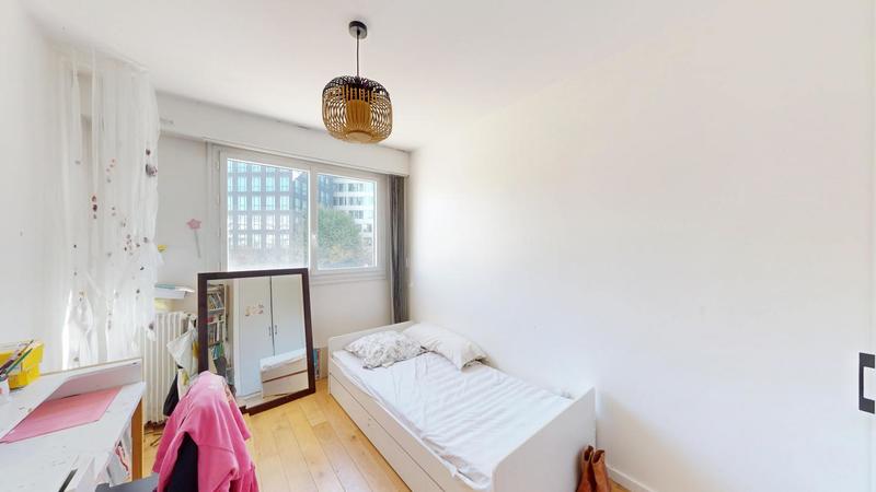 Appartement - 86 m² - 4 pièces