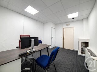 Bureau - 121 m²