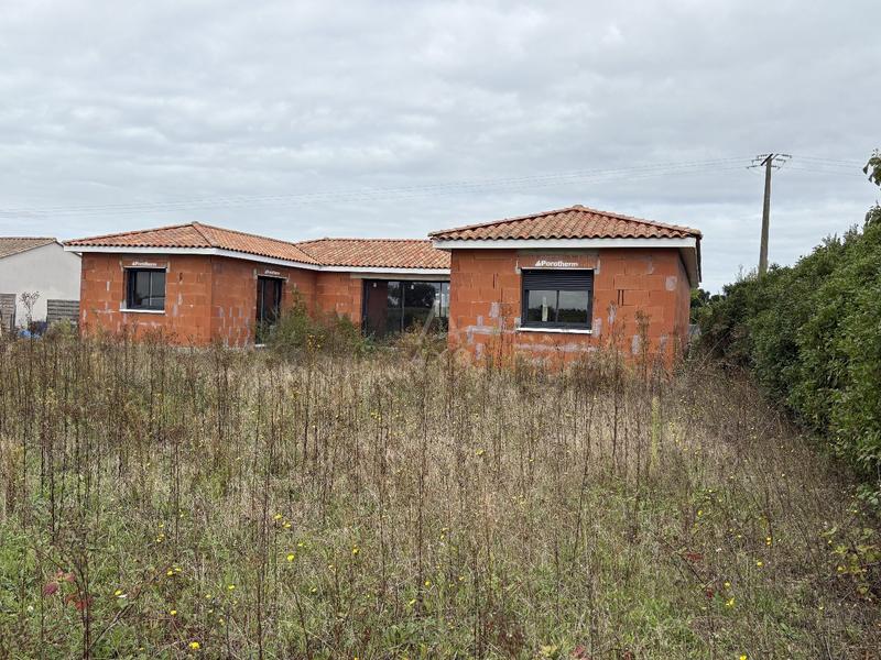 Maison - 180 m² - 7 pièces