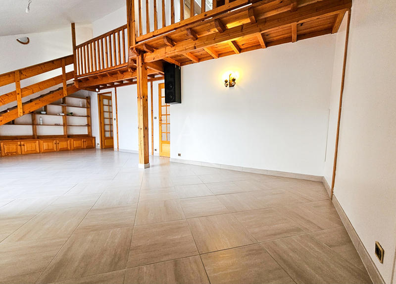 Maison - 119 m² - 5 pièces