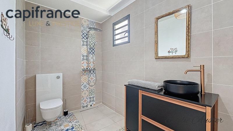 Villa - 94 m² - 5 pièces