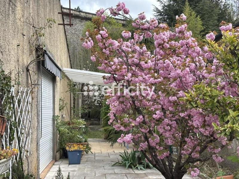 Maison - 148 m² - 6 pièces